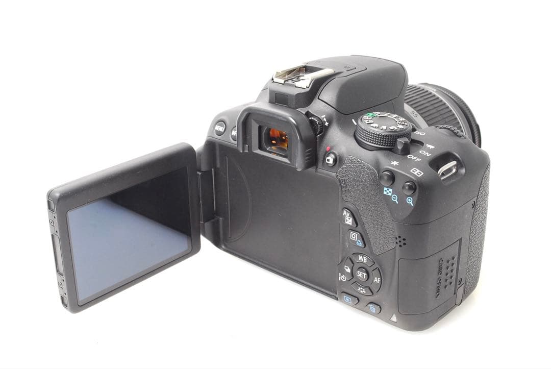 ✨ショット数2800✨CanonwKISS X7i✨ダブルレンズ✨超望遠✨カメラ