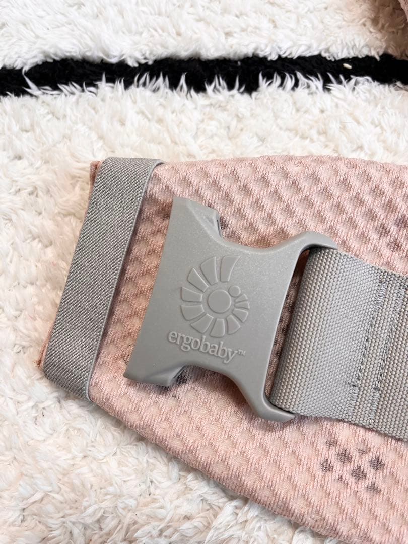 美品　エルゴベビー　 抱っこ紐　 オムニブリーズ　ピンククオーツ