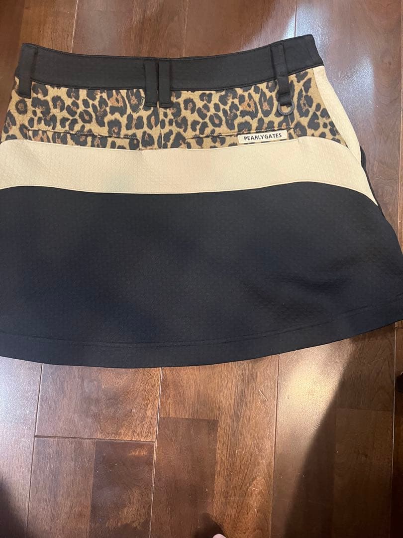 ヒョウ柄スーパーストレッチスカート