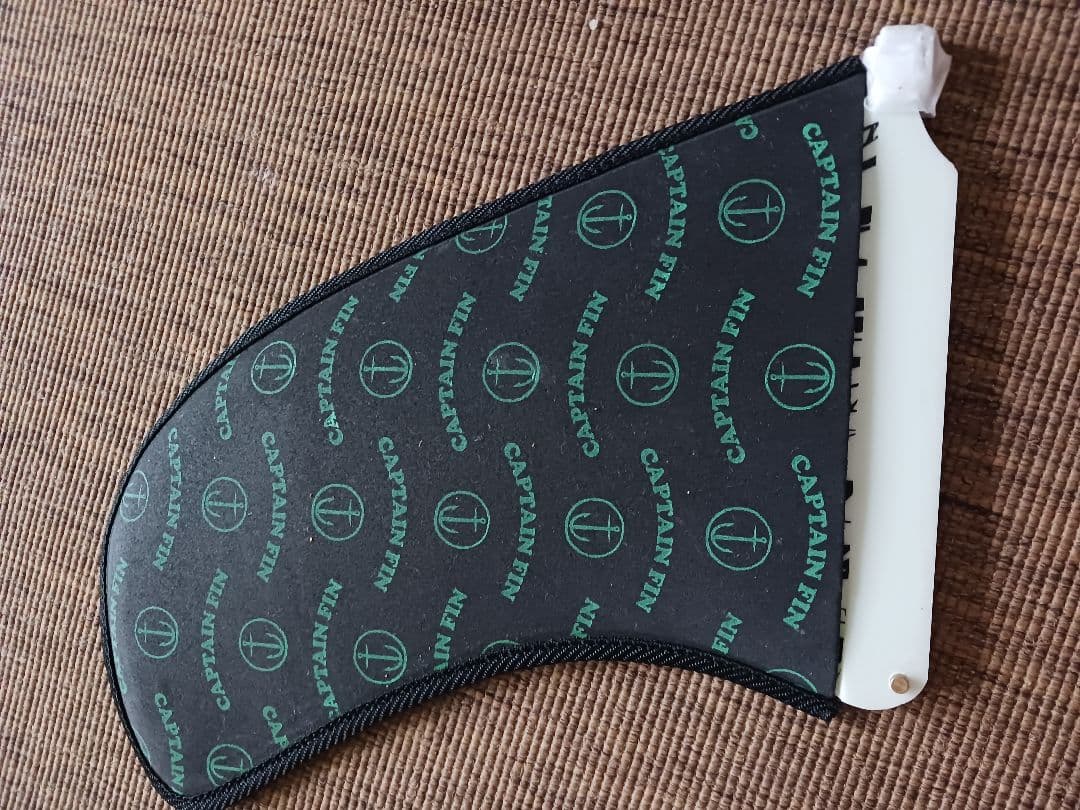 新品 CAPTAIN FIN Andy Davis シングルフィン　ケース付き