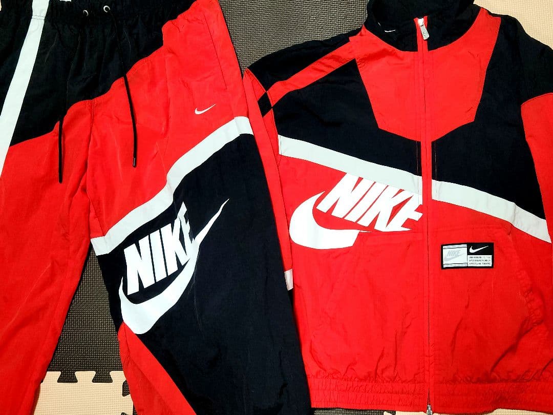 NIKE 山田涼介 RED セット アップ 上下 ビッグ スウッシュ ウーブン