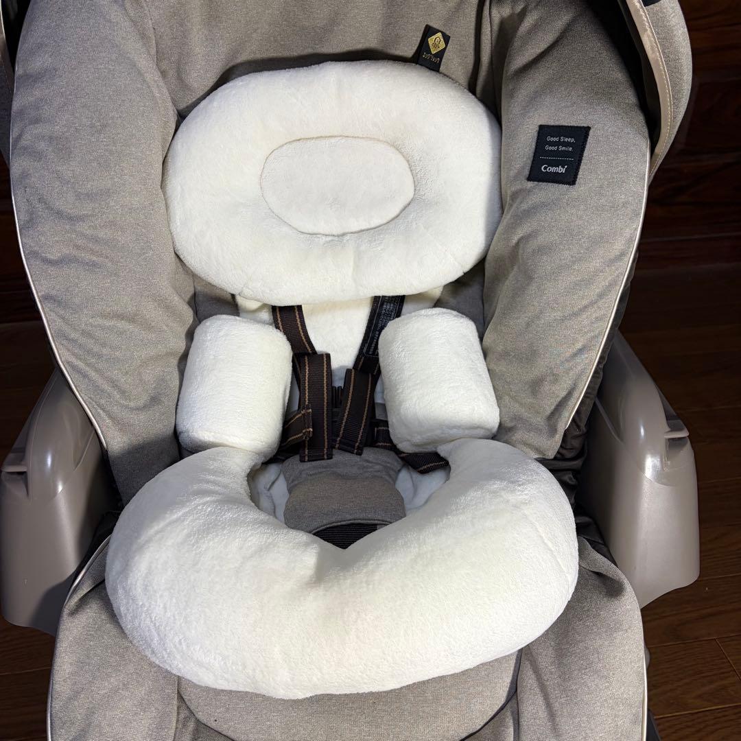 超美品 combi オートスウィング ネムリラ 電動ハイローチェア ドーム付き