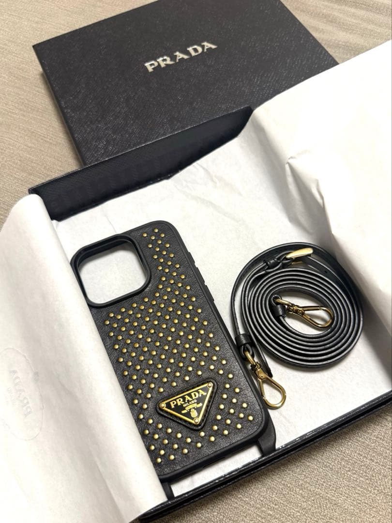 最終値下げ 正規品 PRADA iPhone16proケース