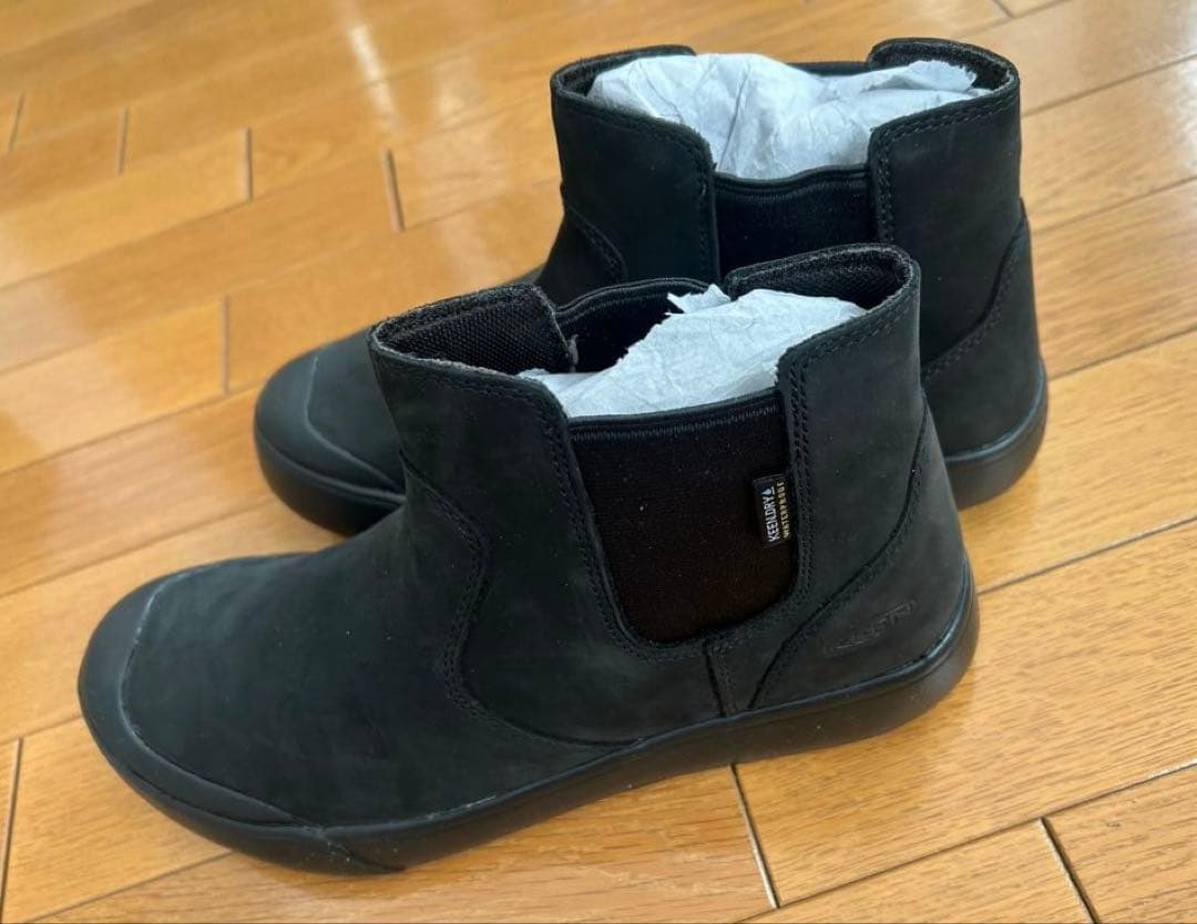 KEEN エレナチェルシー WP サイドゴアブーツ 黒 防水 24cm