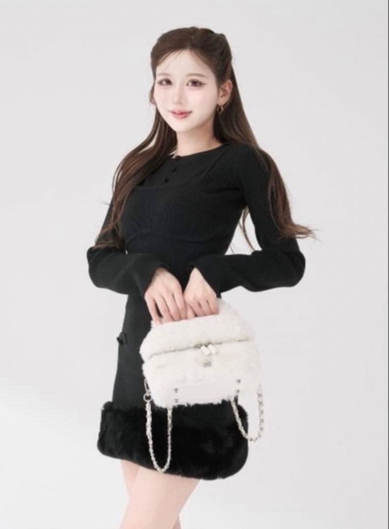 ダーリッチ ビジューケープニットミニワンピース Free