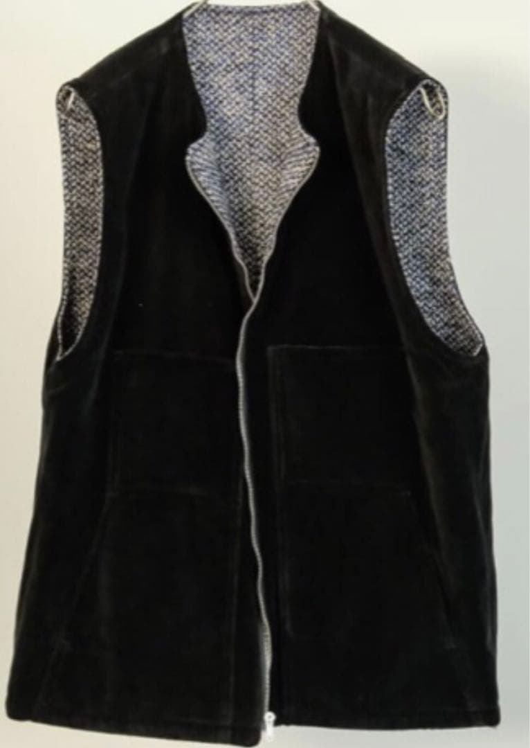 はっせBISOWN TWEED×VELVETEEN ZIPUP VEST