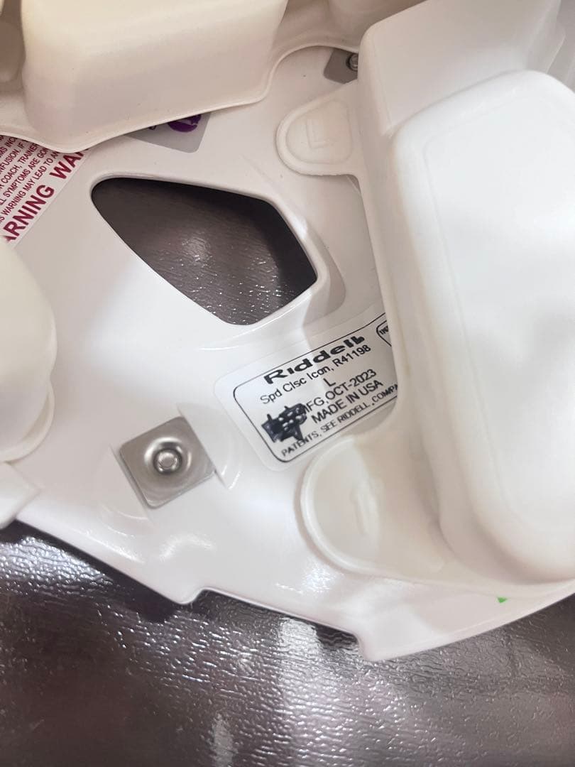 超美品　リデル　ヘルメット　2024年製