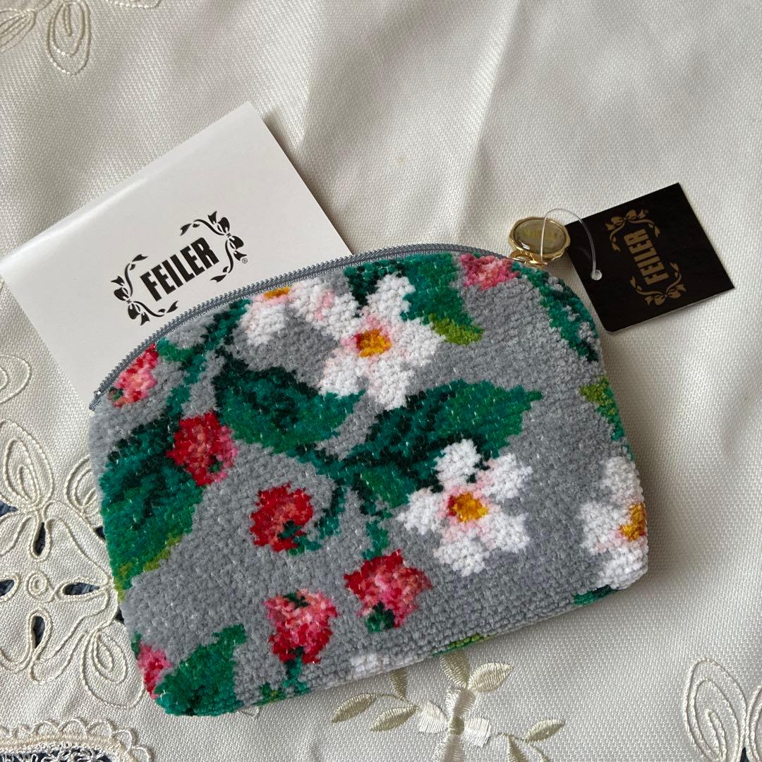 FEILER 花柄ポーチ、ハンカチ、ボトルケースセット