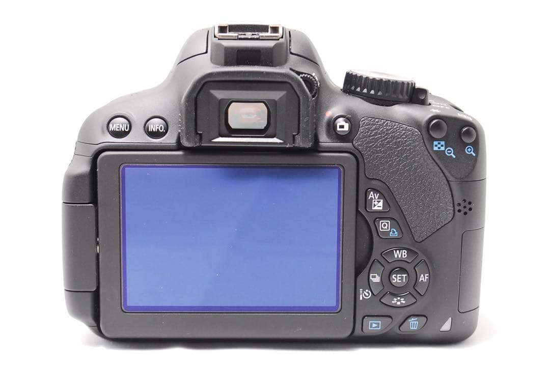 【ショット数少ない】美品 Canon Kiss x6i スマホ転送◎ 付属品多数