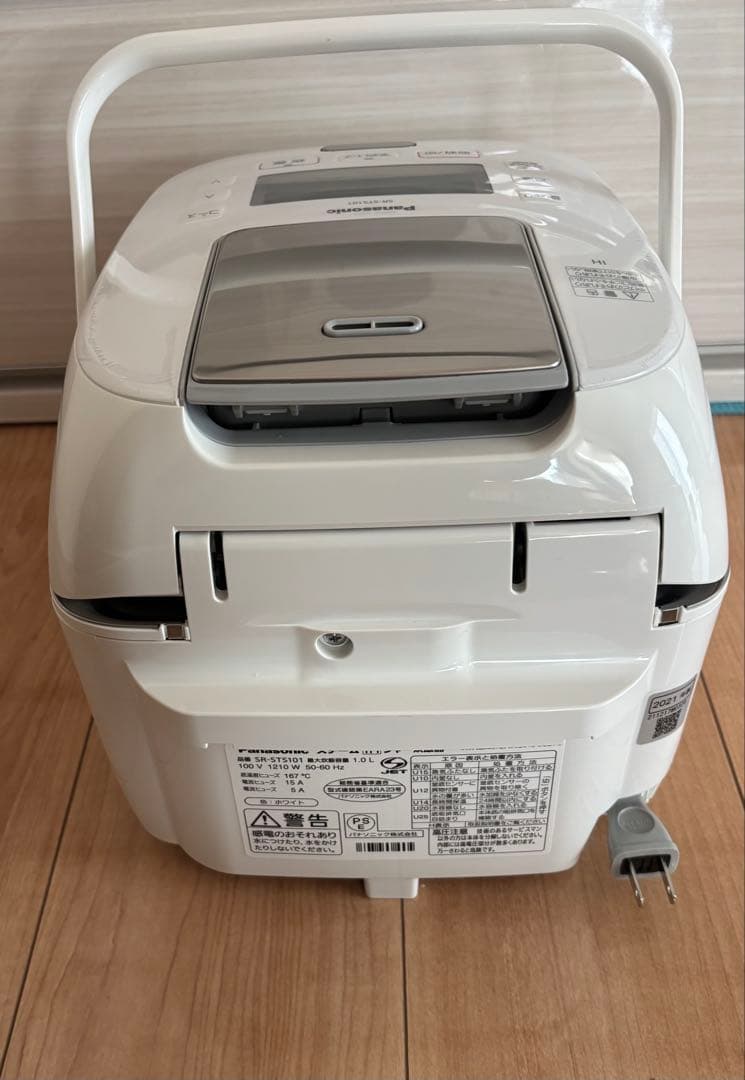 Panasonic IHジャー炊飯器番 SR-STS101 2021年製