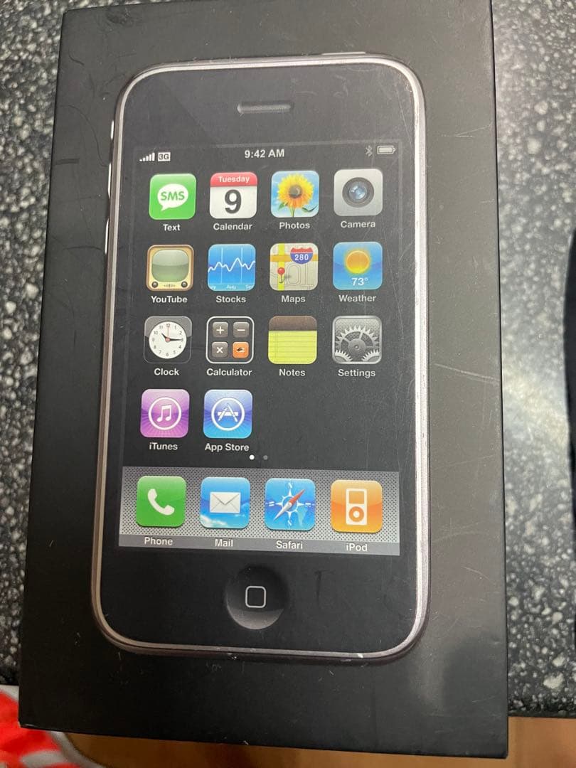 Apple iPhone 8GB ブラック