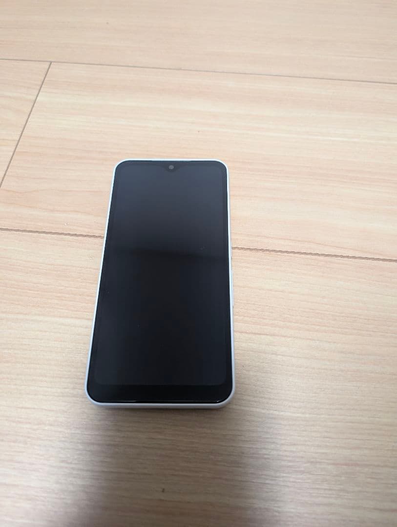 arrows　We F51B 　docomo