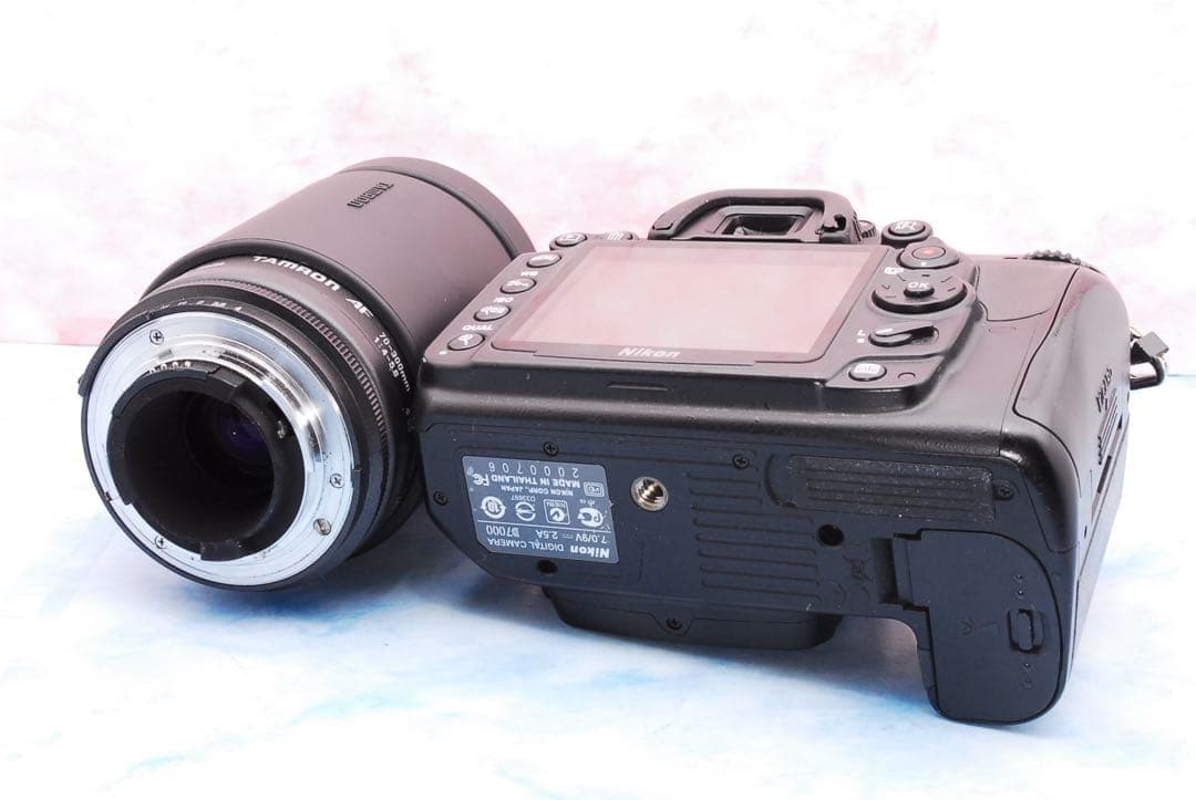 ニコン D7000☆バッグ付☆一眼レフカメラ☆300mm超望遠レンズセット