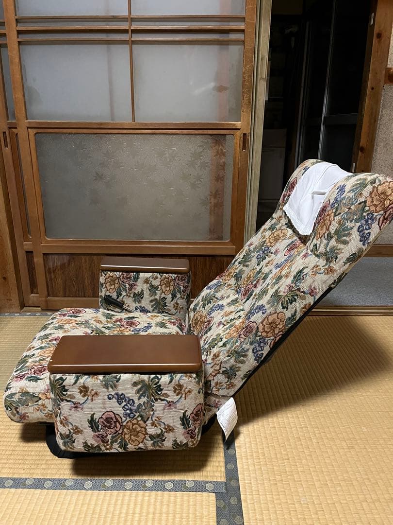 花柄リクライニング座椅子