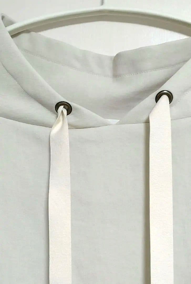 ビアズリー　パーカーライクプルオーバー