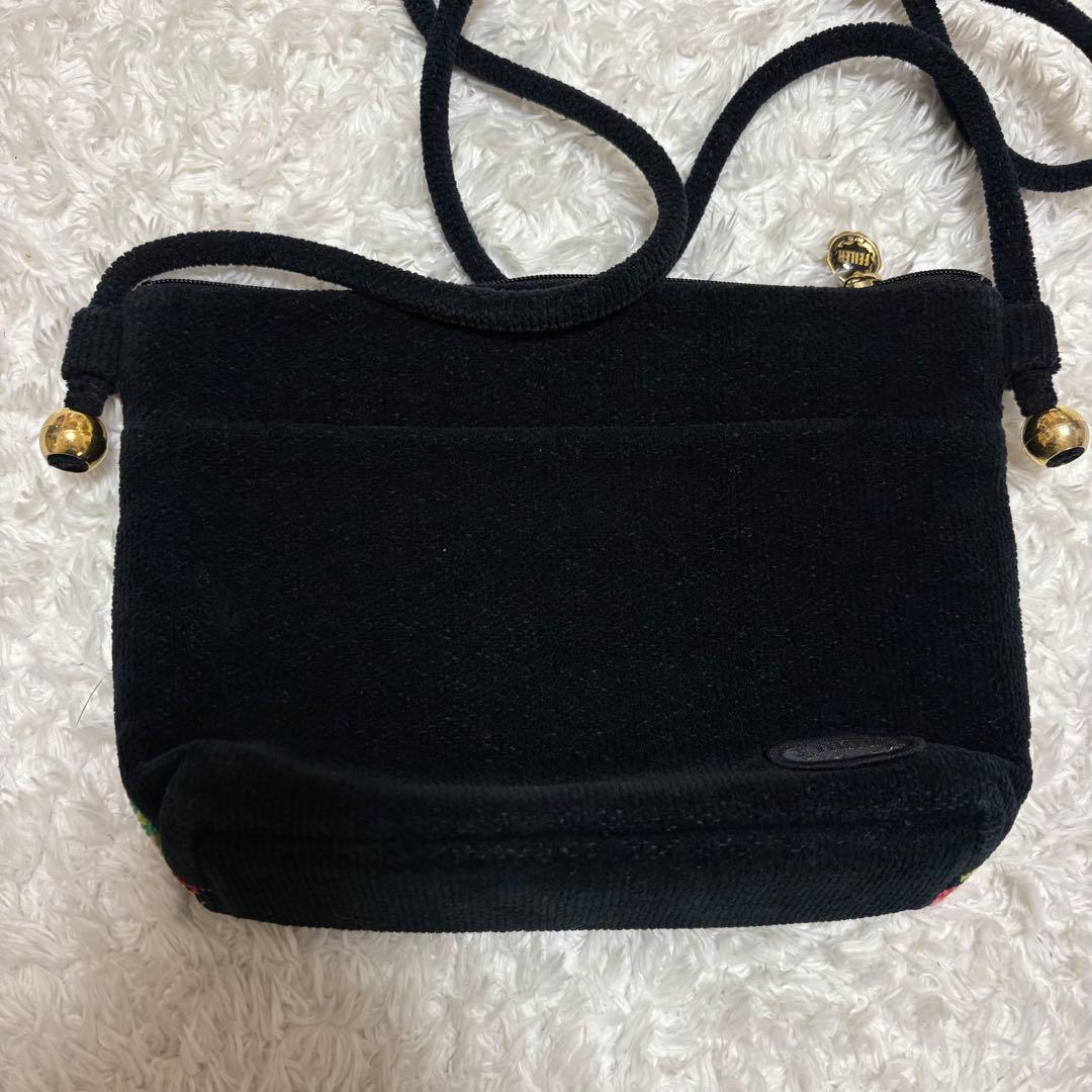 フェイラー ハローキティ コラボ 苺柄 ショルダーバッグ 斜めがけ ポシェット