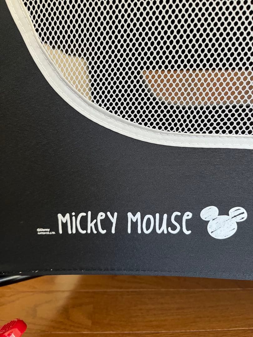 ベビーベッド ミッキーマウス柄　お布団とセット