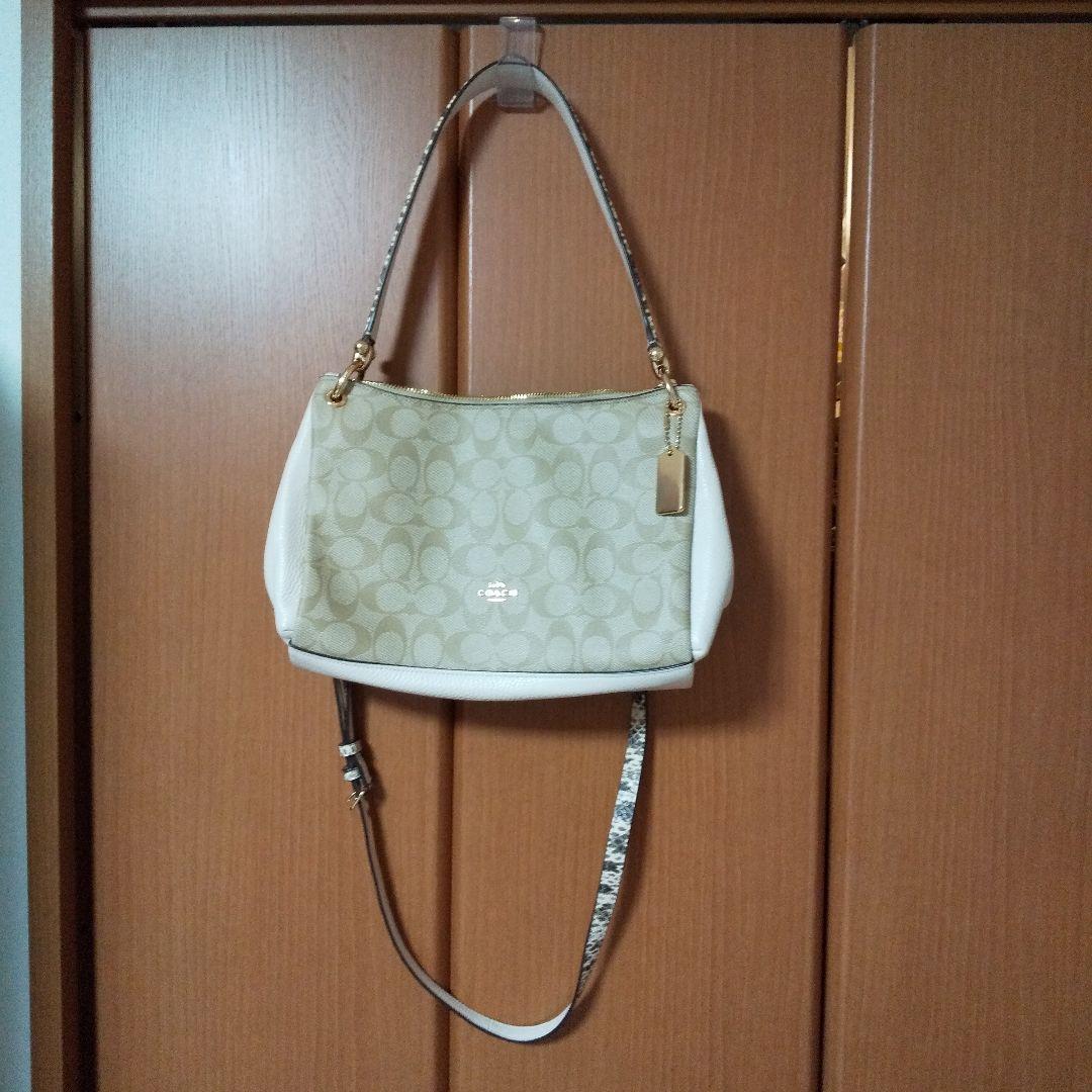 【COACH コーチ】 ショルダーバッグ