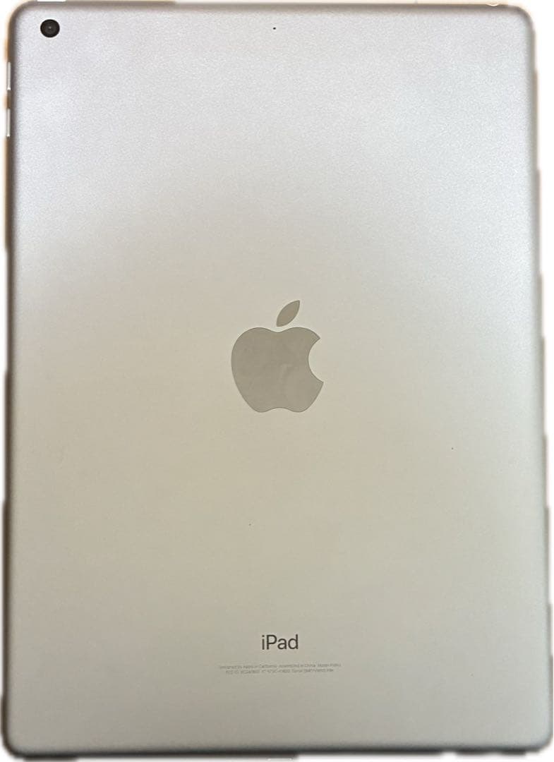 Apple iPad 9.7インチ シルバー