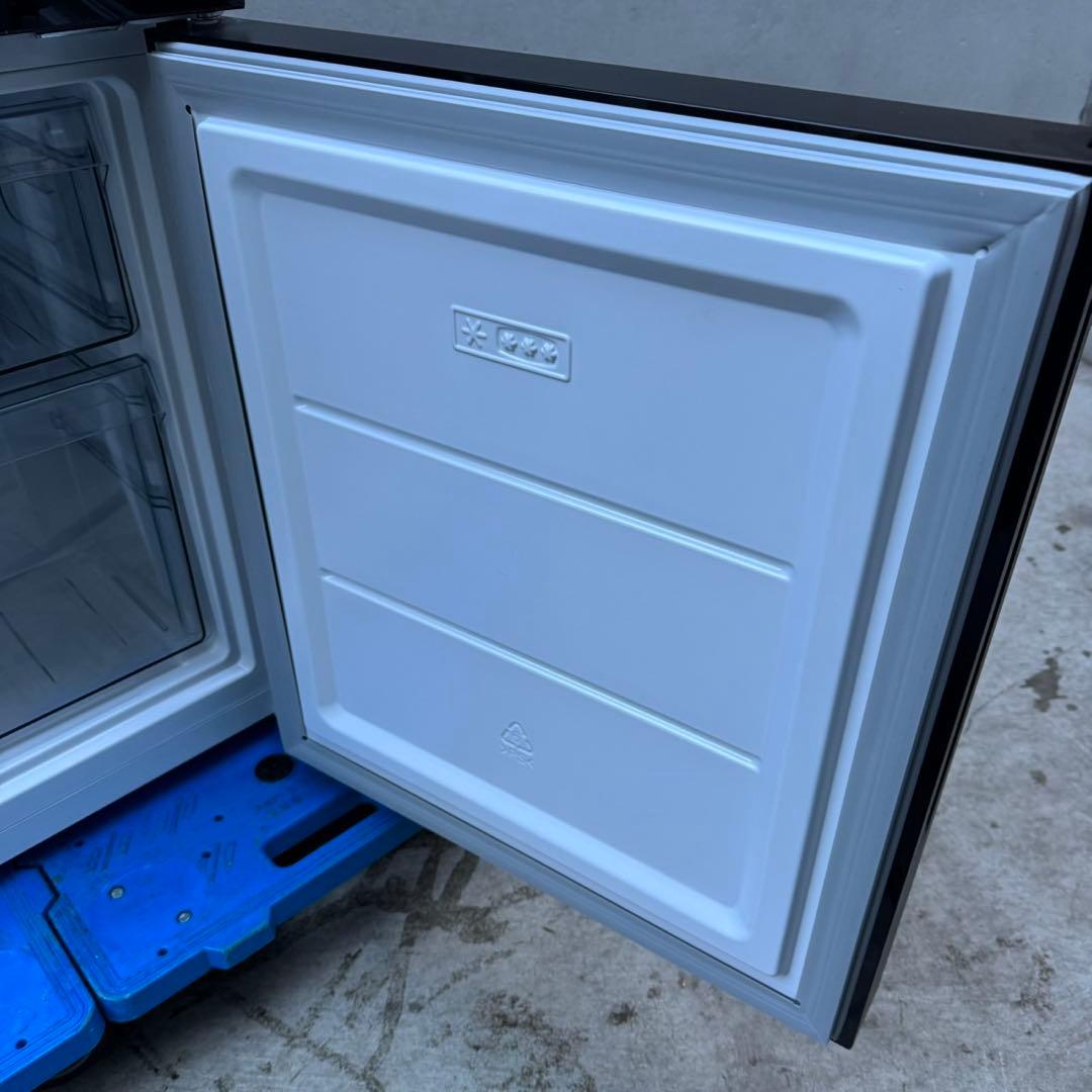 177⭐️2024年製美品★ツインバード　冷蔵庫　ミラー　ブラック　鏡　一人暮らし