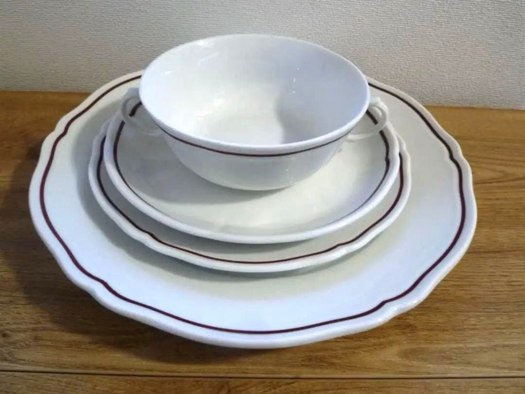 リチャードジノリ コロナ スープカップ＆ソーサーとプレート,2セット