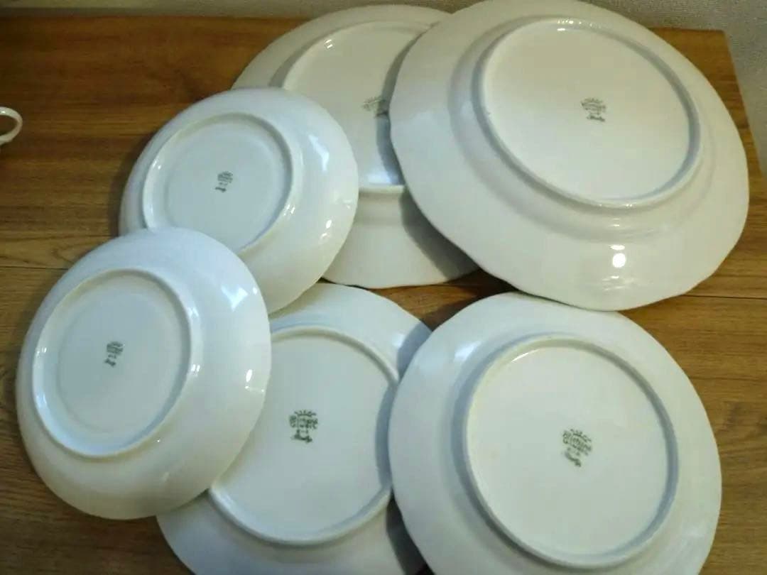 リチャードジノリ コロナ スープカップ＆ソーサーとプレート,2セット