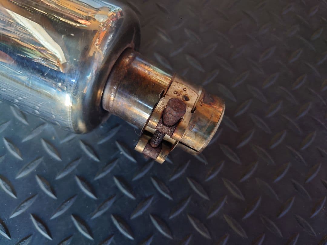 【正月限定！値下げ中】WM製キャプトンマフラー ST250用