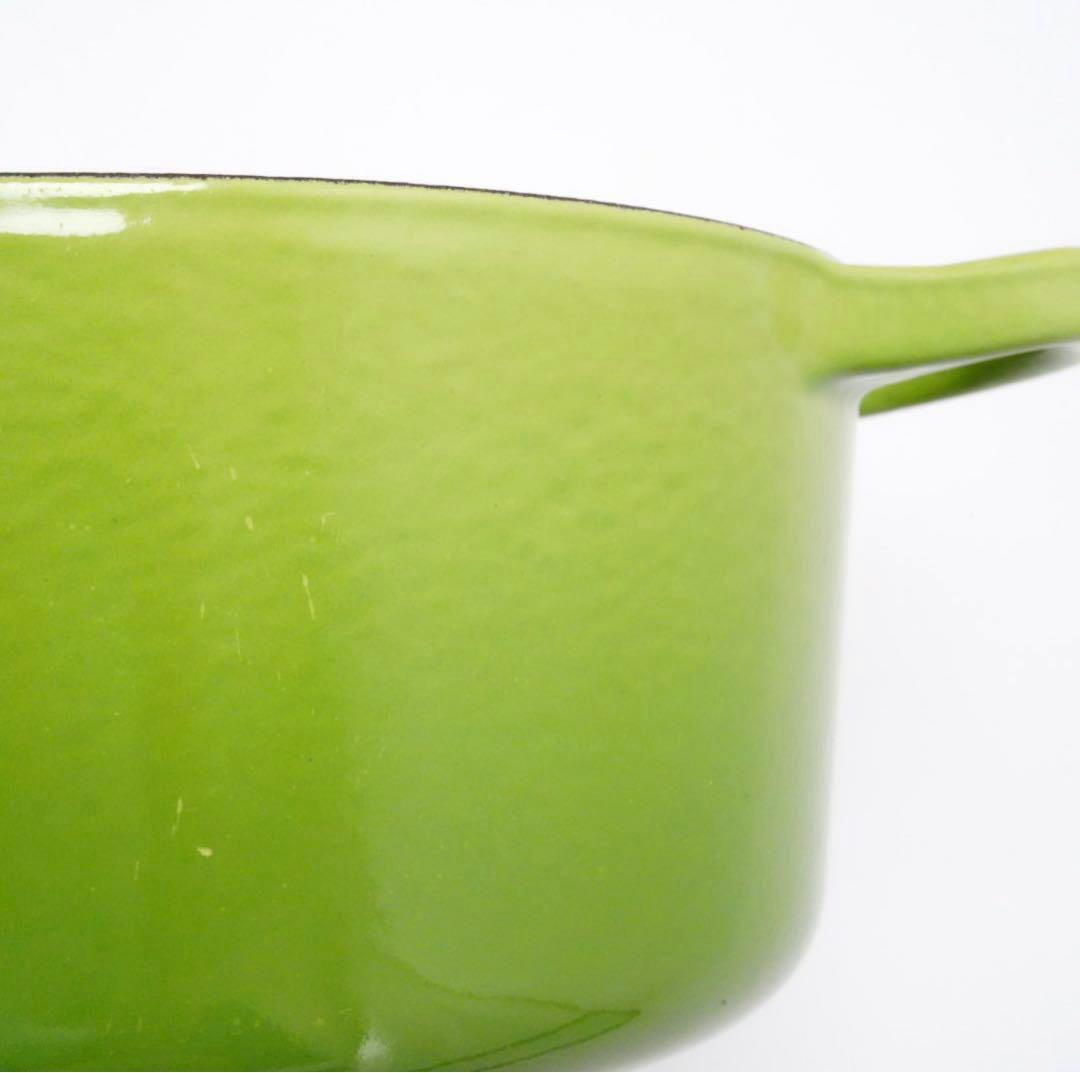 【美品】LE CREUSET　シグニチャーココット ロンド パーム22cm