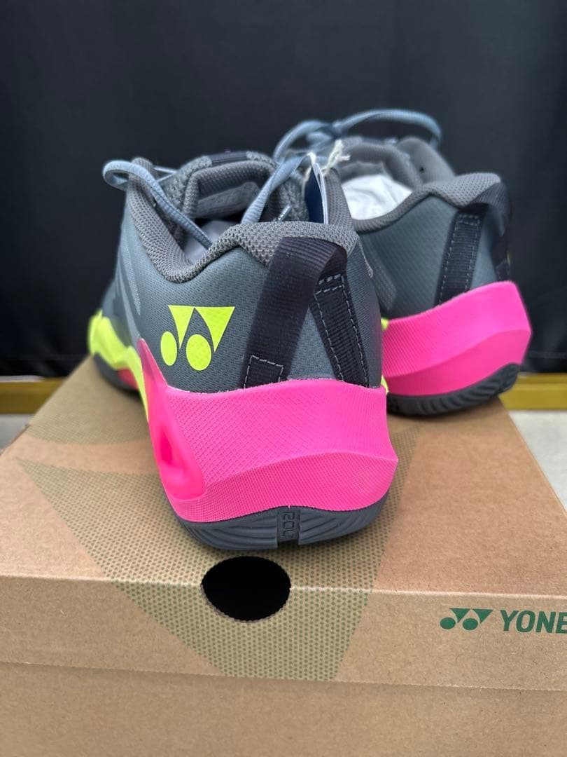 26.5㎝　サブアクシアワイド　新品未使用　YONEX　バドミントンシューズ