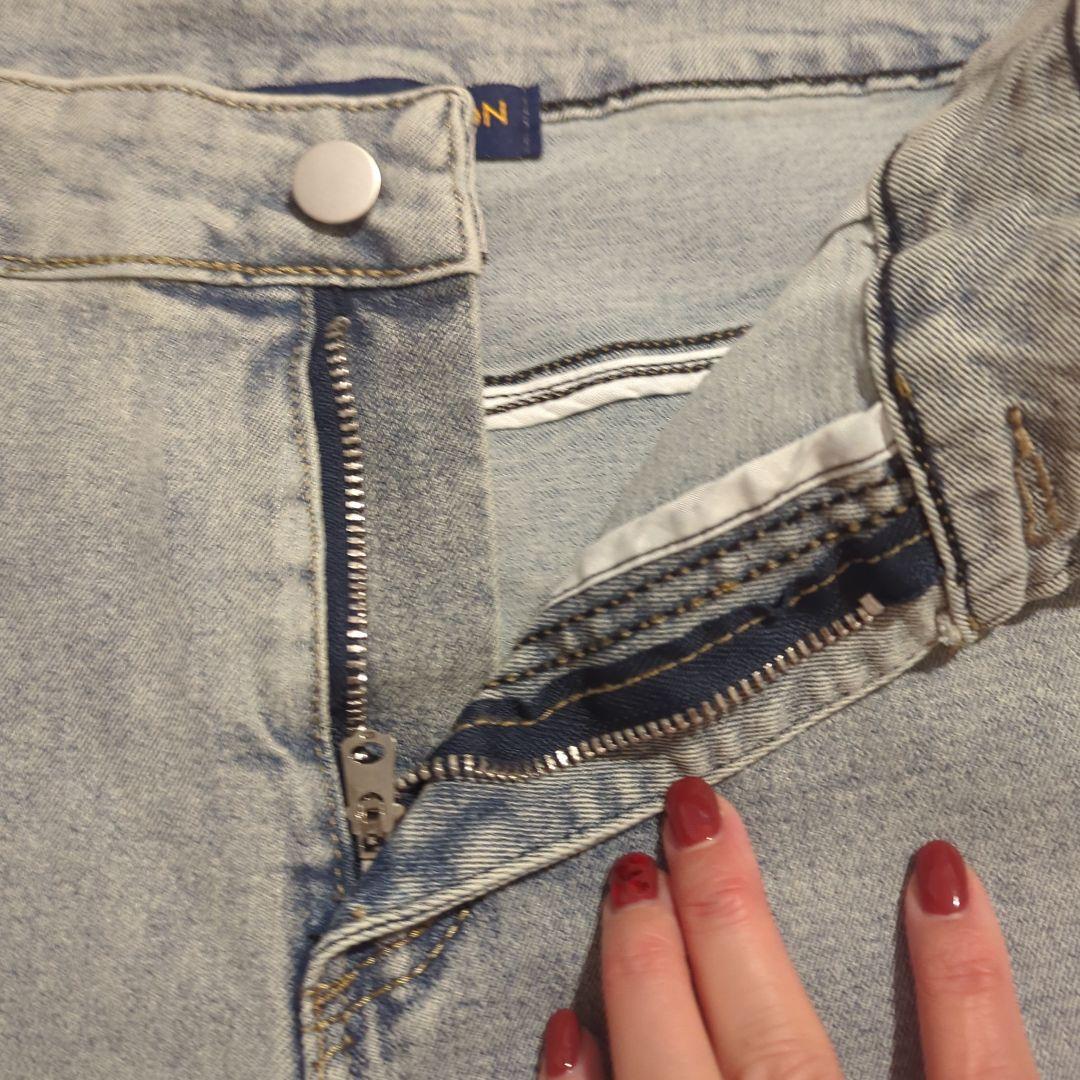 LOUIS VUITTON ロゴ入りデニム