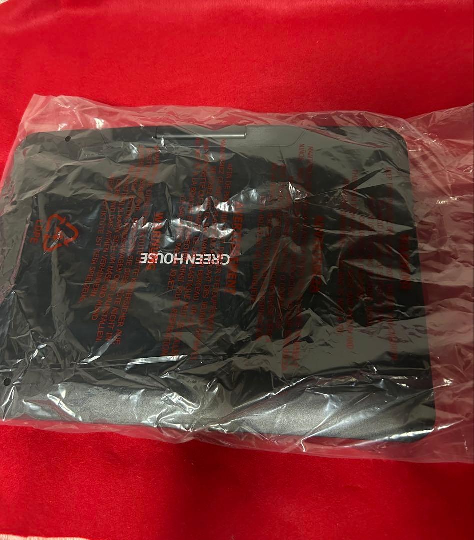 GREENHOUSE ポータブルDVDプレーヤー 14インチ　美品