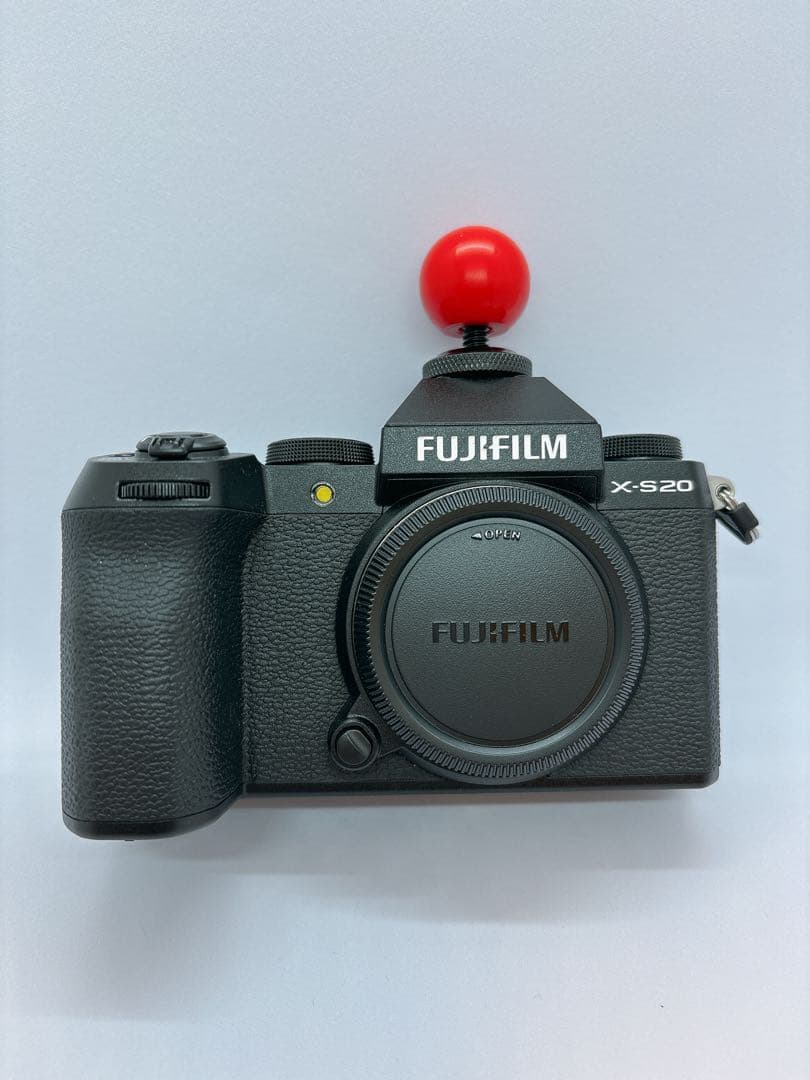 富士フイルム　FUJIFILM X-S20 ミラーレスカメラ本体（ブラック）+α