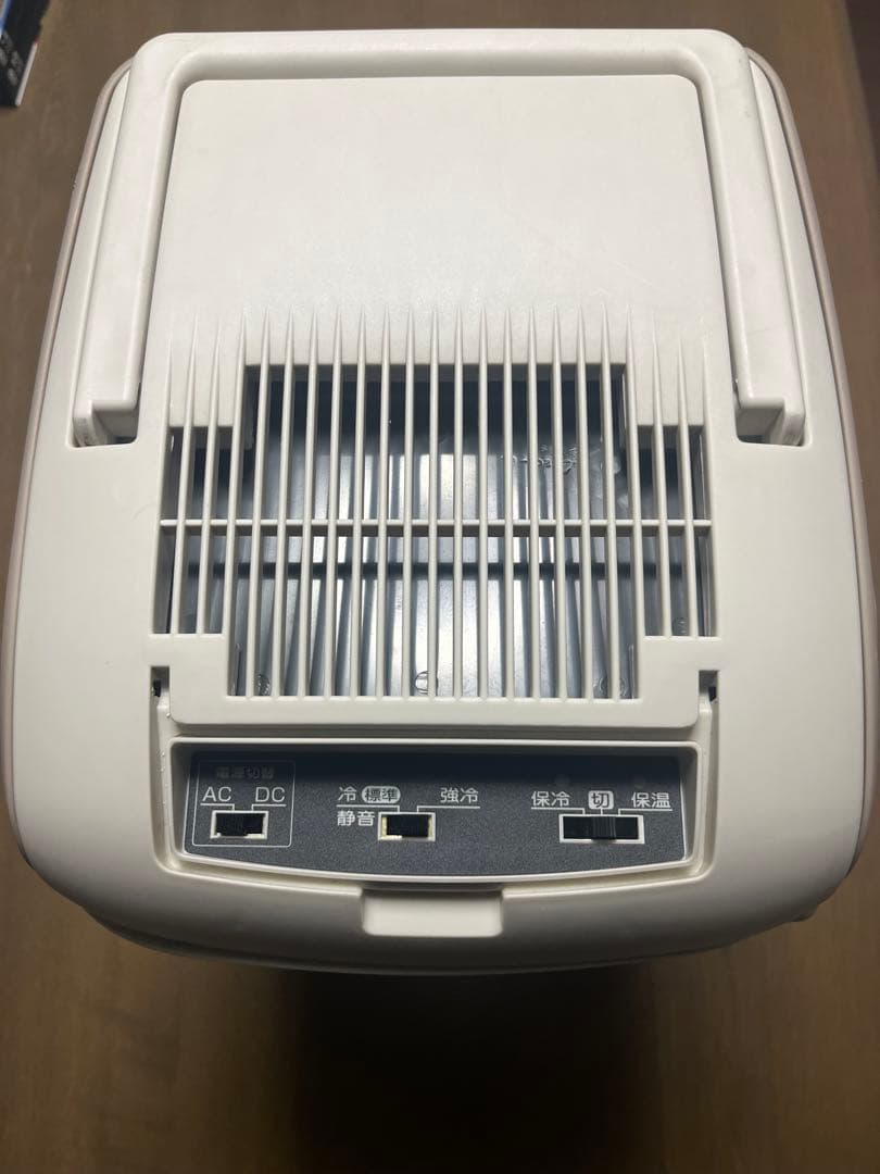 くまのプーさん　TWINBIRD ポータブル電子冷温ボックス　HR-4201型