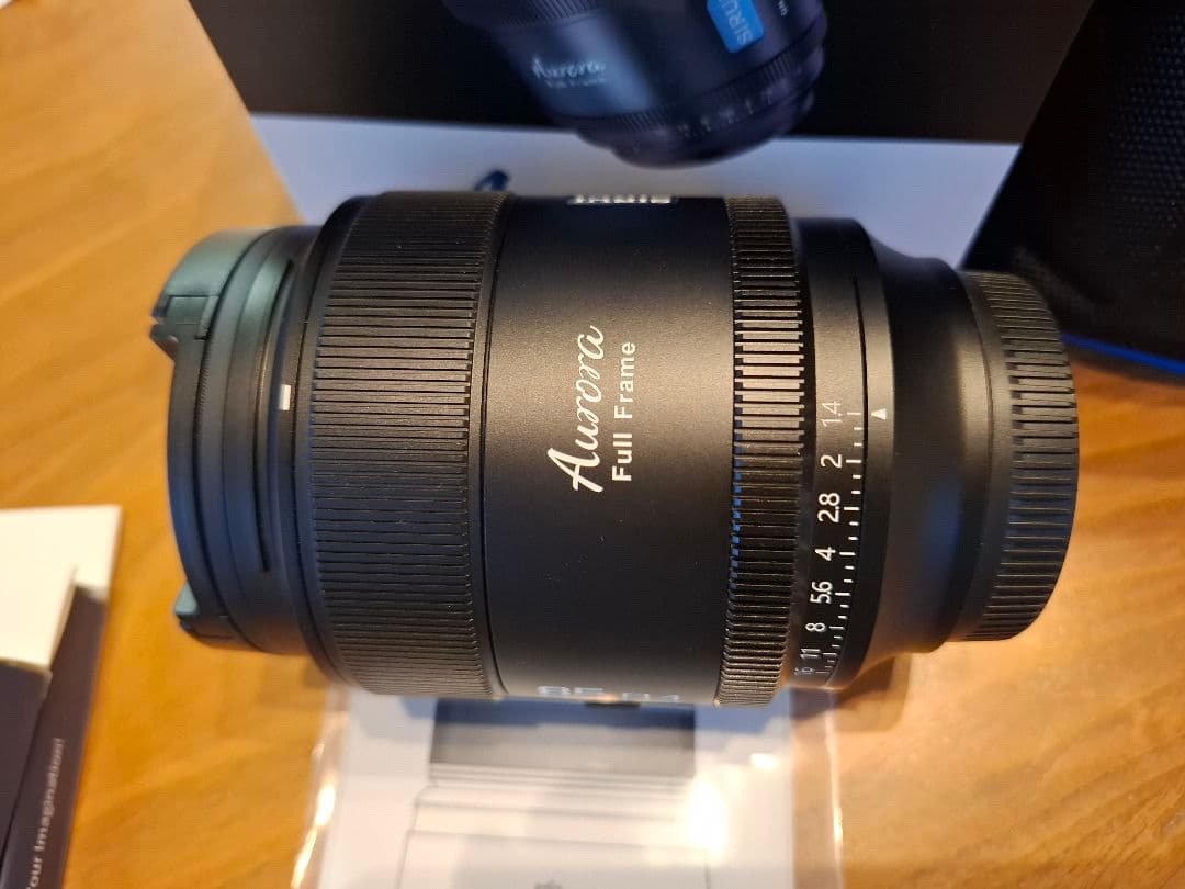 【最終値引き】SIRUI 85mm F1.4 レンズ