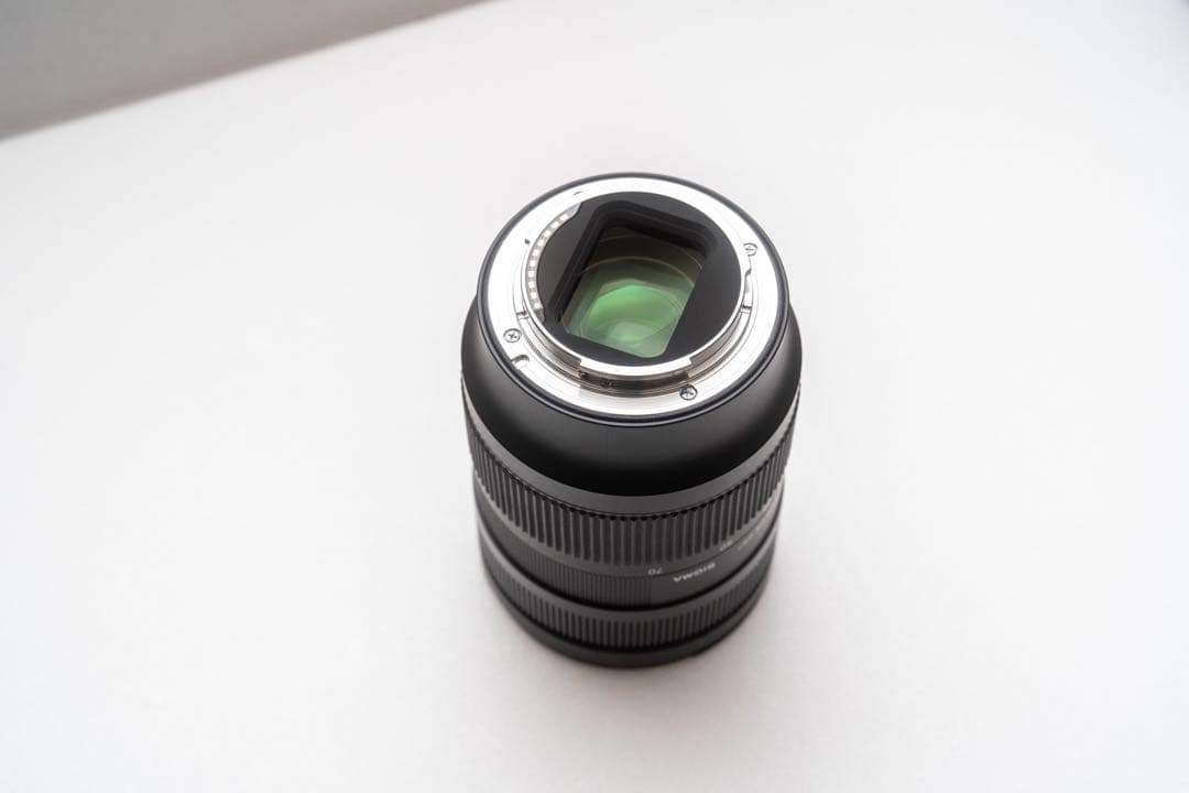 SIGMA 28-70mm F2.8 DG DN (Eマウント)