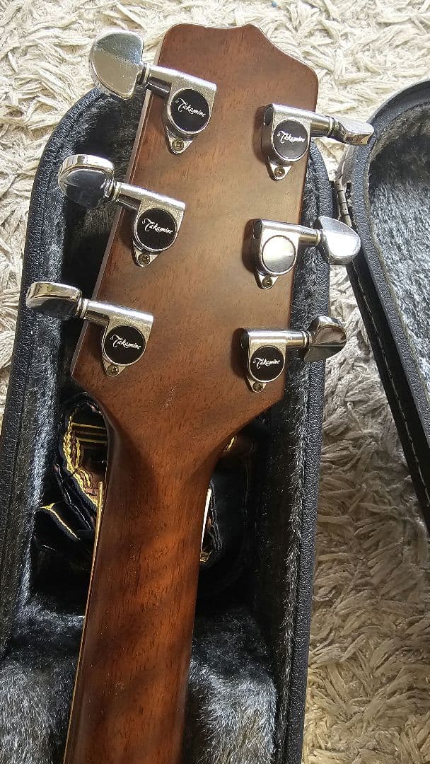 TAKAMINE PT-207　ハードケース付　アコースティックギター　タカミネ