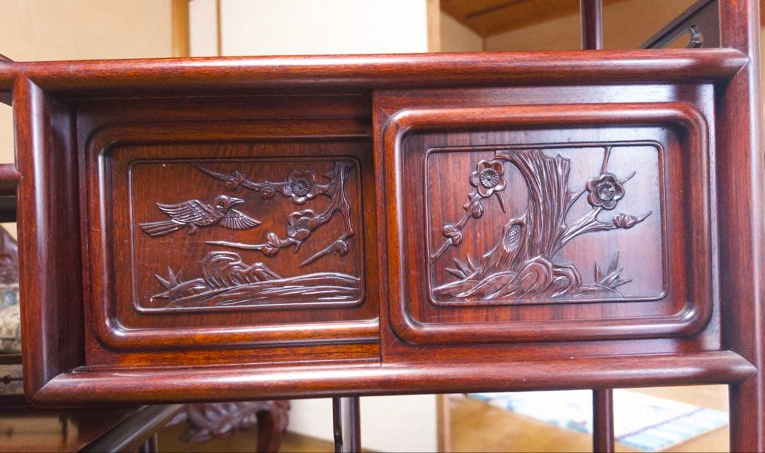 茶箪笥　古道具　骨董品　蔵出し　昭和レトロ　古民家　木製彫刻ラック 引き出し付き