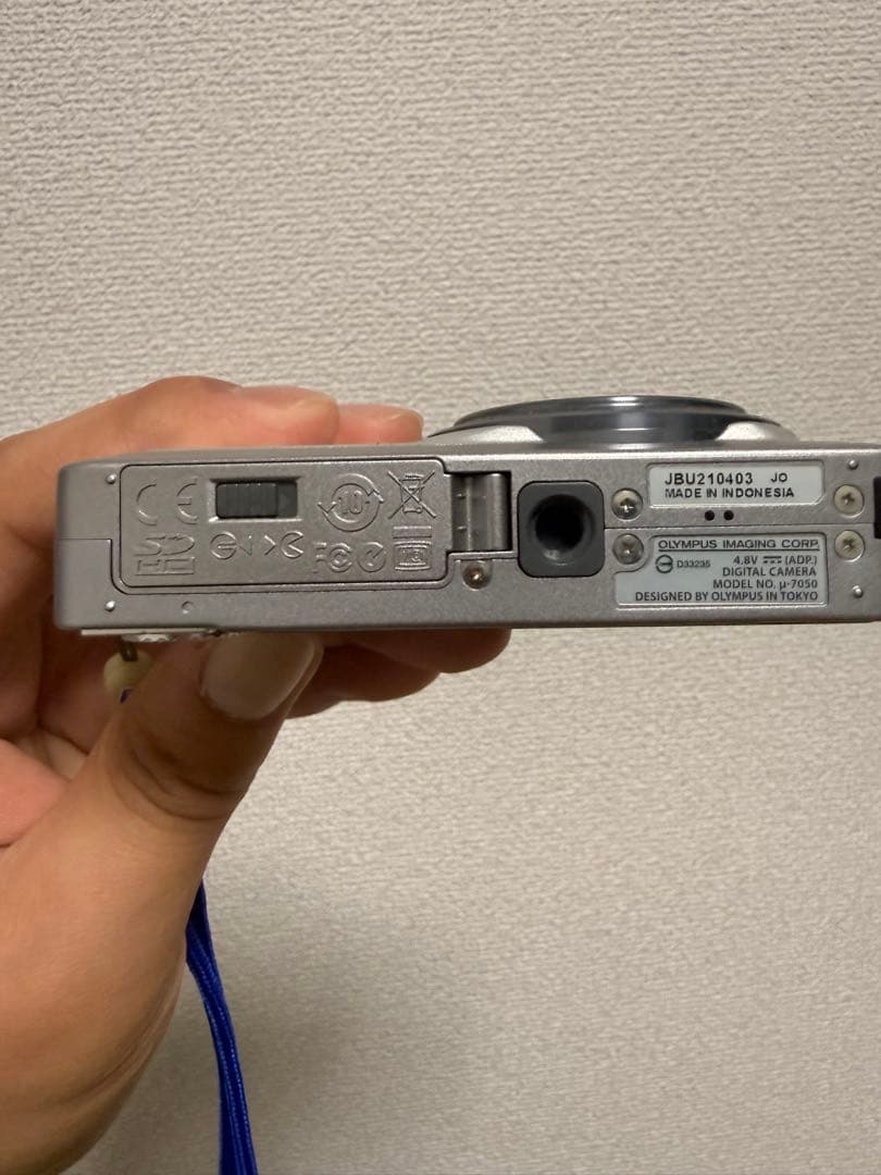 OLYMPUS μ-7050 コンパクトデジタルカメラ