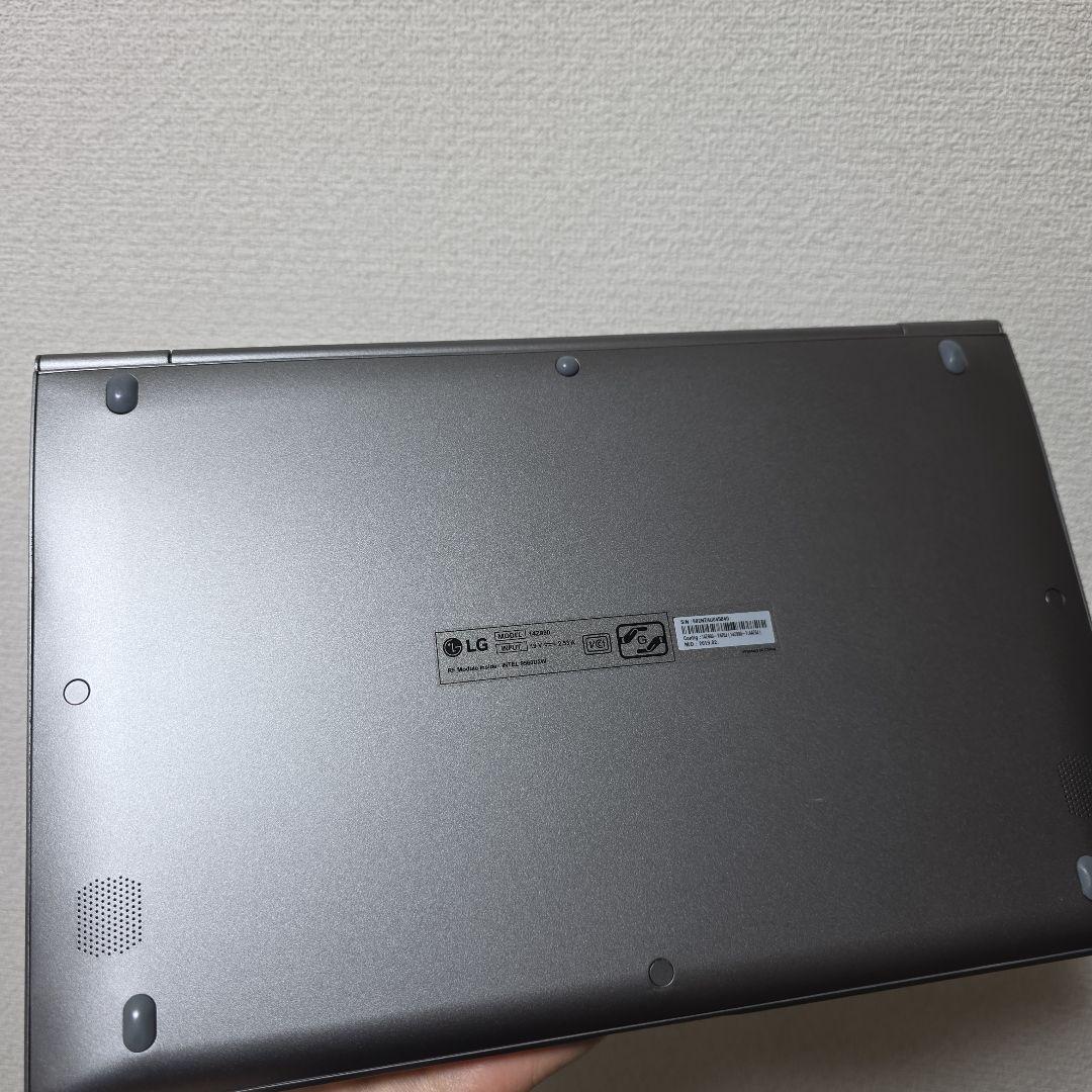 LG gram 14インチ（i7/8GB/512GB/Win11）