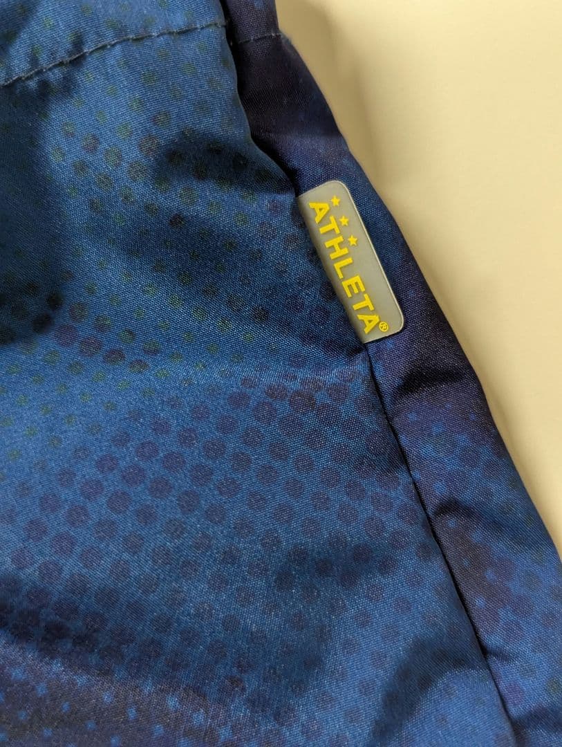 ATHLETA　ベンチコート　Oサイズ　サッカー