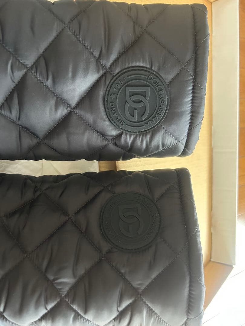 Dolce & Gabbana ブラックキルティングブーツ