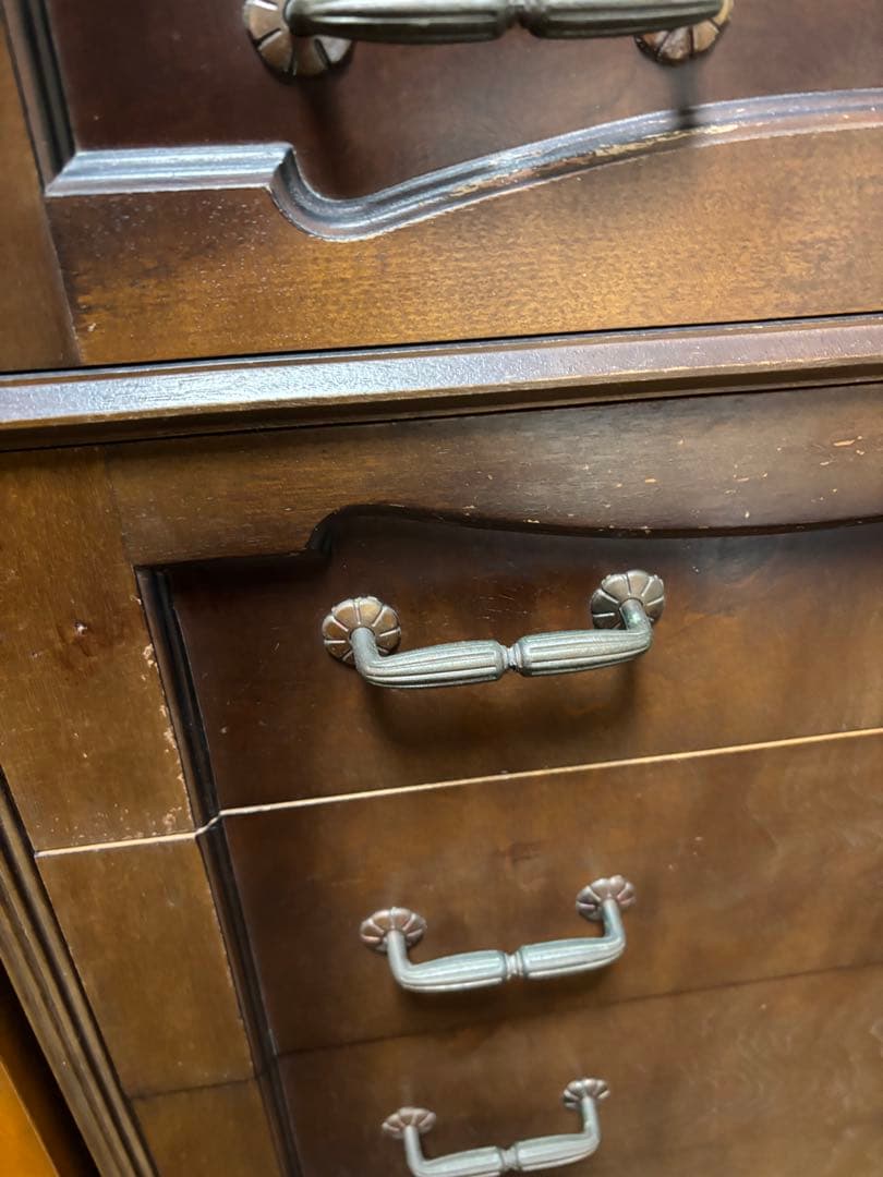 昭和45年頃購入 木製ダークブラウンタンス 引き出し7段