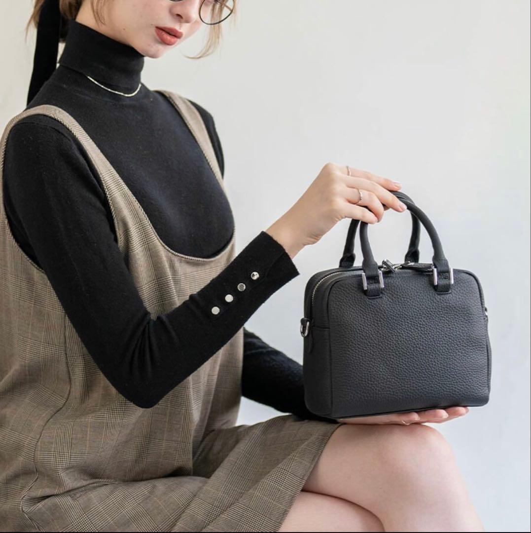 HAYNI ヘイニ 「 Carret カレ 」本革 2way スクエア