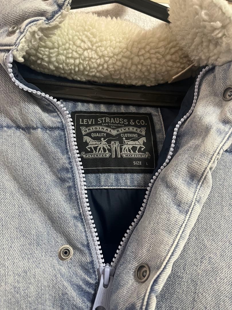 Levi's スーパーデニムBIGダウンMARION