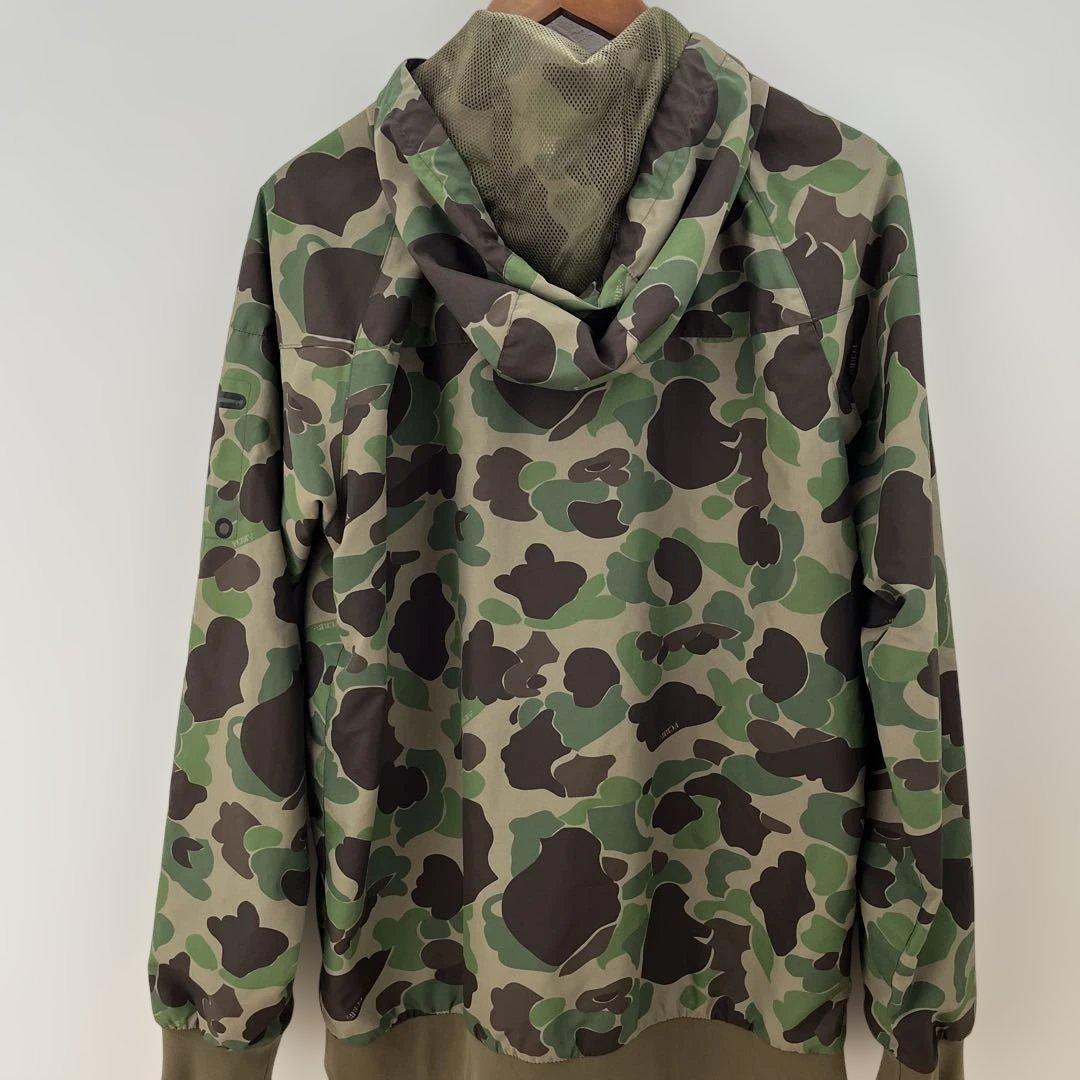FCRB カモフラ　パーカー