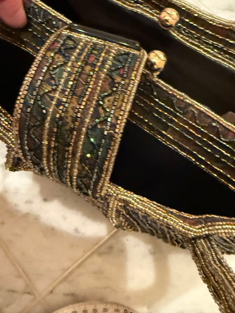 精巧なビーズ刺繍　和装バッグ　新品未使用