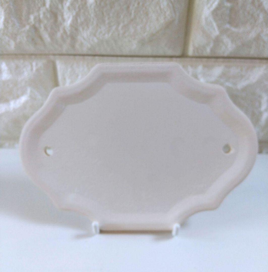 イマン ダイアナローズ ドアプレート 陶器