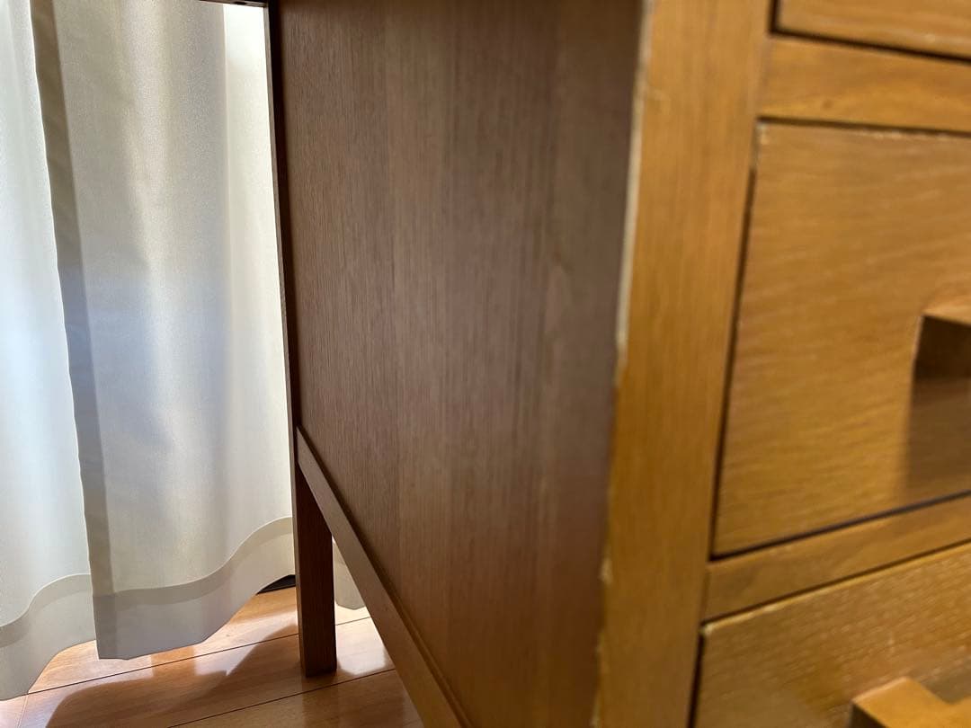 尼赤ずきん　unico noteデスク