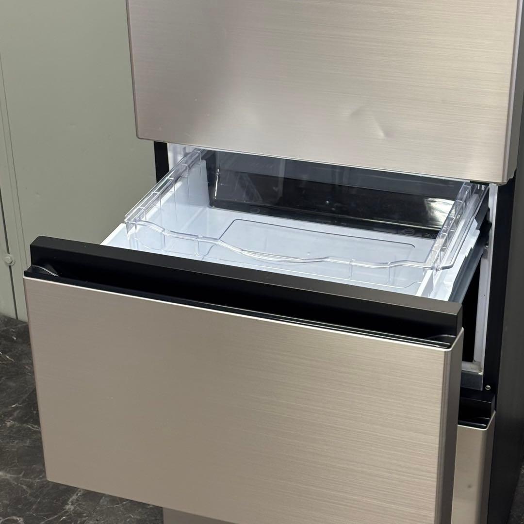 ∞送料込！設置対応◎2022年製 日立 315L 冷蔵庫 R-V32SV(N)