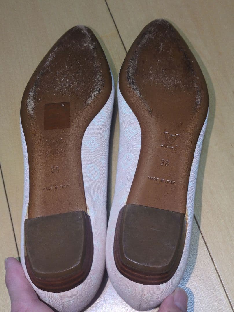 1月24日で一旦停止します。【中古】Louis Vuitton フラットシューズ